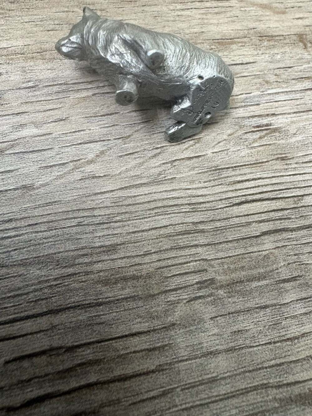 Raincliffe Potter Pewter Corgi Dog Figurine - Picture 3 of 5